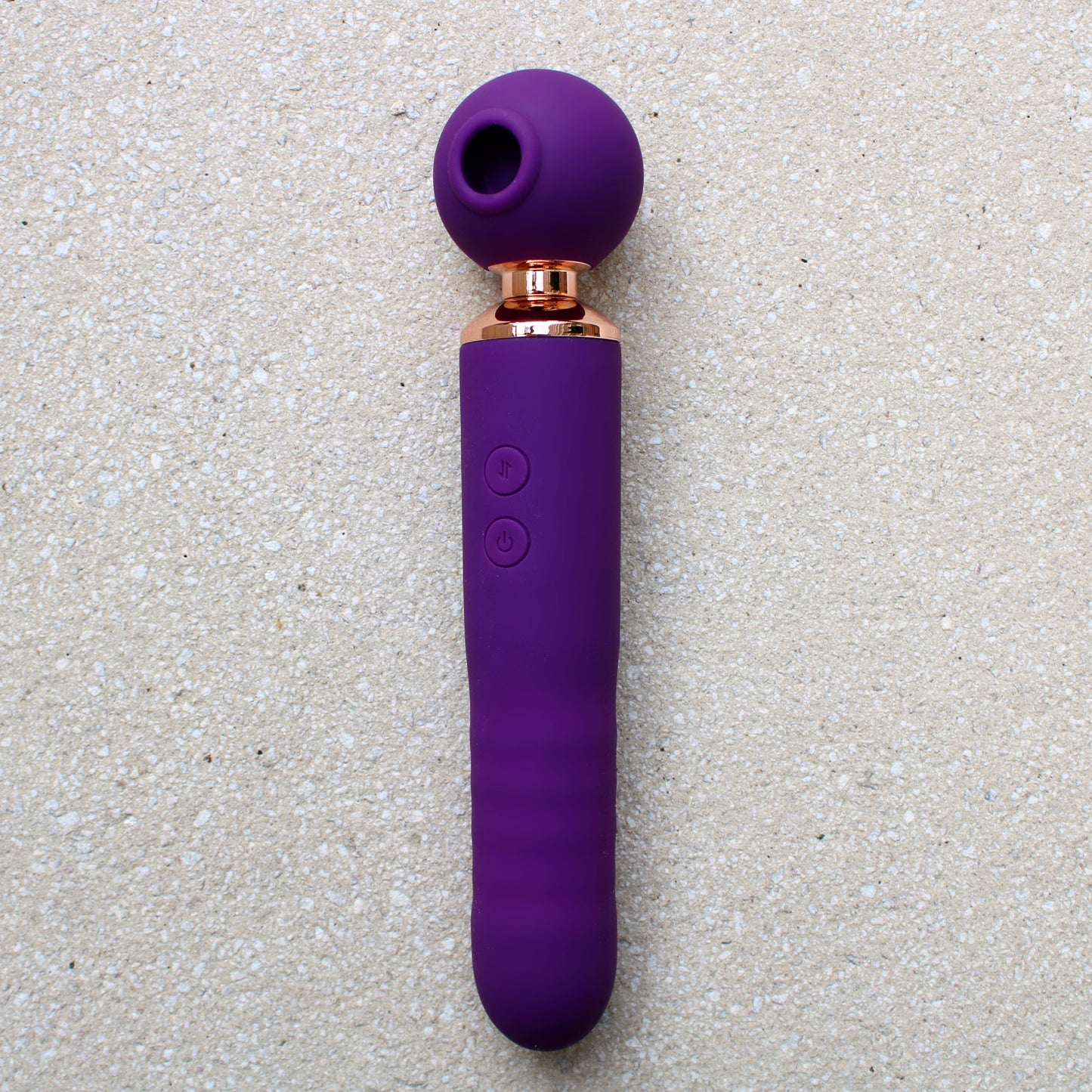Laetitia - The Ultimate Vibrating Wand