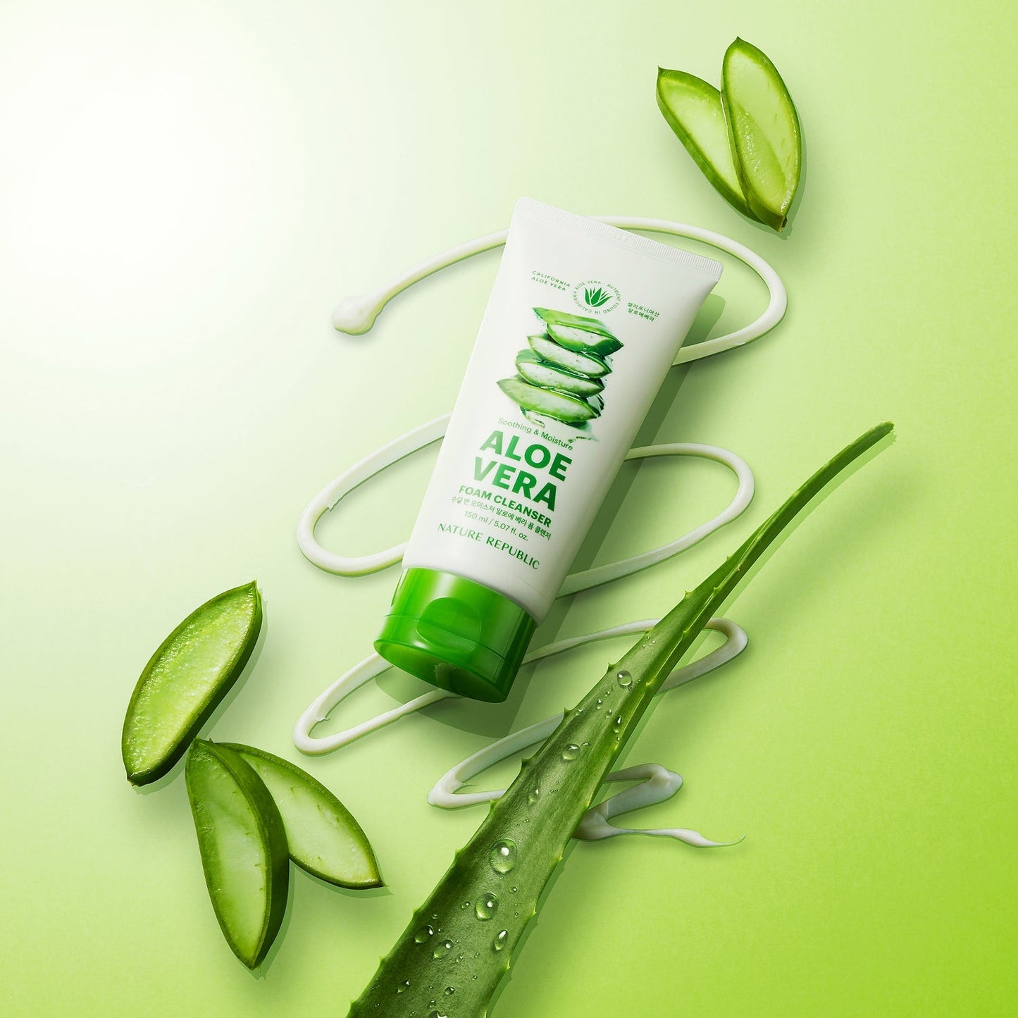 Mild & Moisture Aloe Vera Foam Cleanser-1