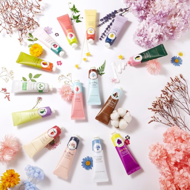 Hand & Nature Hand Cream Peach-1